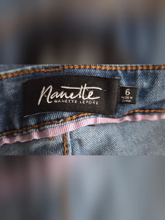 Nanette Nanette Lepore High Rise Skinny Jeans w Floral Embroidery Size 6 - Picture 11 of 14